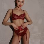 Escort Paris Rita, poitrine 2, poids 49 kg, taille 168 cm