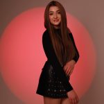 Escort Paris Karina, poitrine 2, poids 63 kg, taille 170 cm