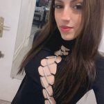 Escort Paris Pia, poitrine 1, poids 51 kg, taille 163 cm