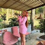 Escort Paris Jessica, poitrine 4, poids 82 kg, taille 176 cm