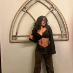 Escort Paris Lina, poitrine 3, poids 60 kg, taille 168 cm